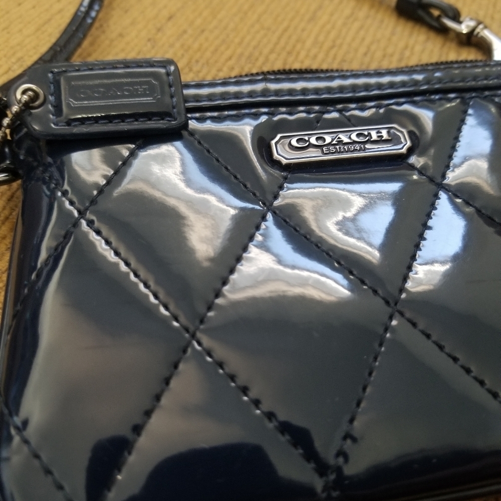 Coach Wristlet - Picture 2 of 9